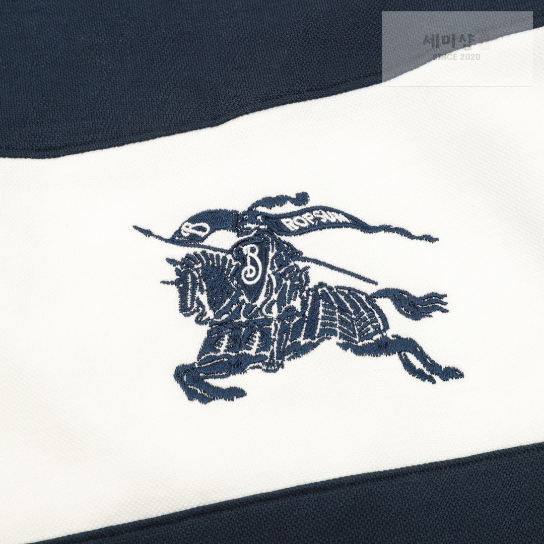 Burberry 버버리 EKD 프린트 코튼 블렌드 럭비 셔츠 나이트 화이트 의류 4번 이미지