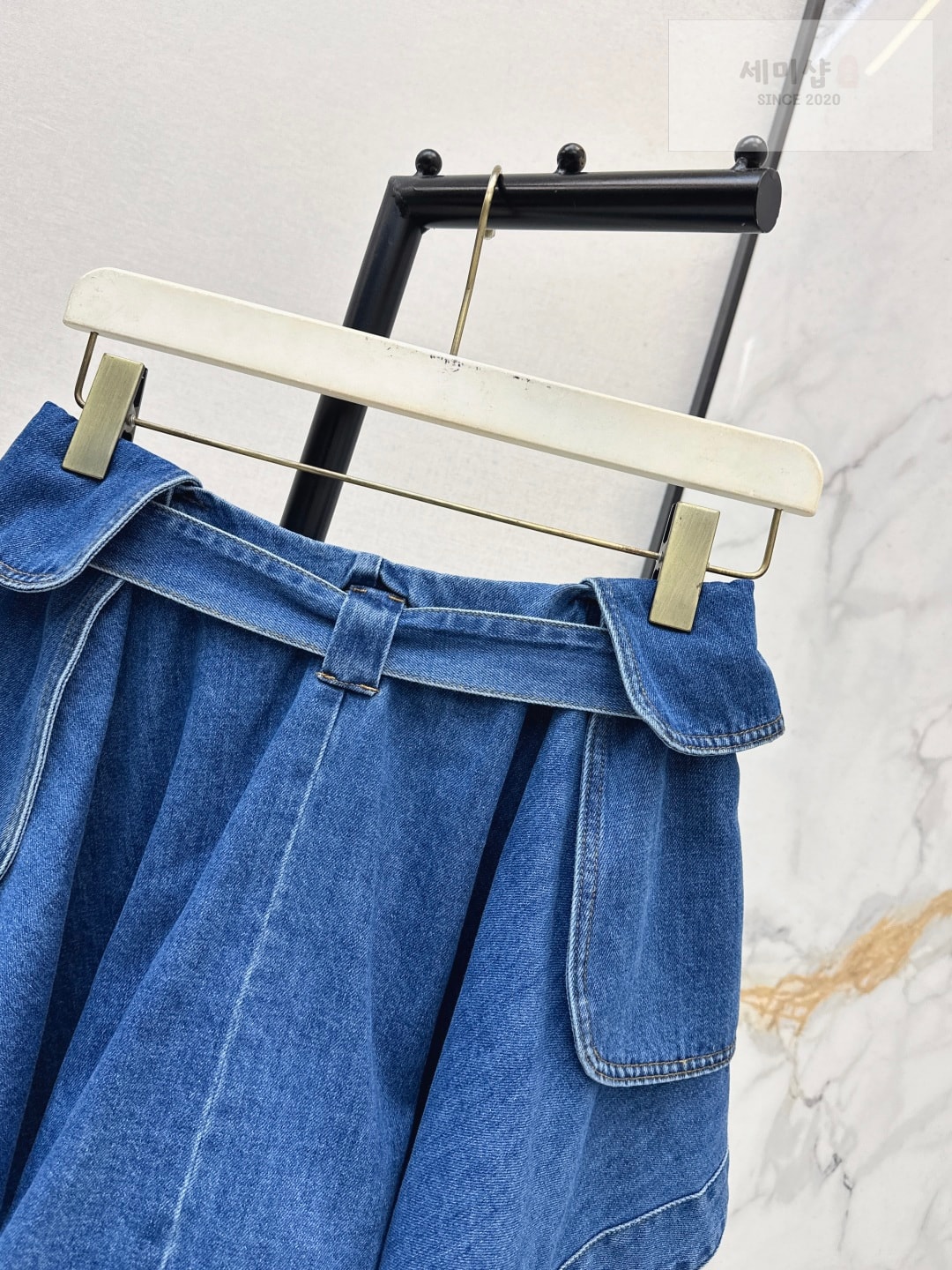 Loewe 로에베 디컨스트럭티드 데님 아나그램 스커트 미디움 블루 의류 2번 이미지