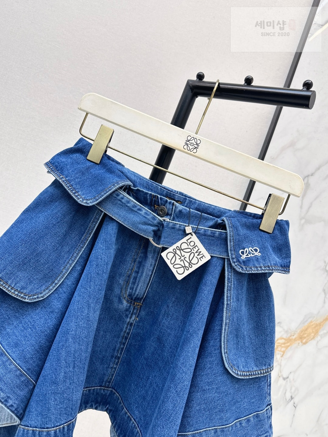 Loewe 로에베 디컨스트럭티드 데님 아나그램 스커트 미디움 블루 의류 4번 이미지