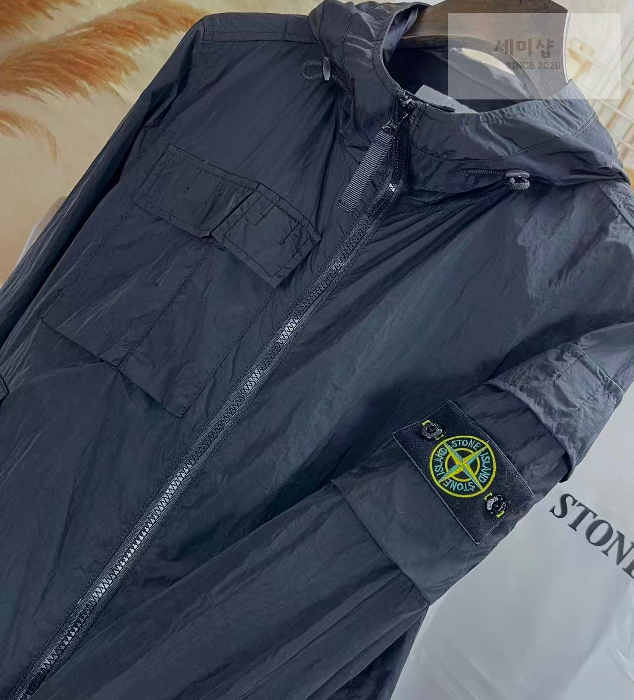 Stone Island 스톤아일랜드 라이트 소프트 쉘 R 후드 바람막이 블랙 의류 10번 이미지