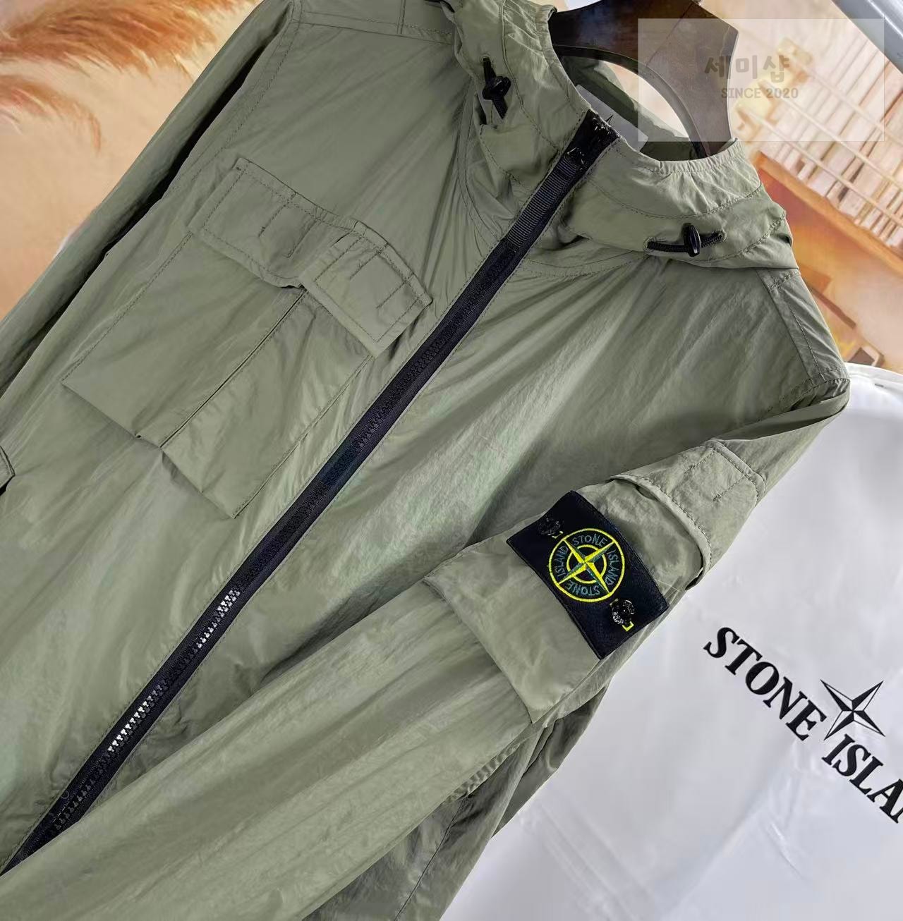 Stone Island 스톤아일랜드 라이트 소프트 쉘 R 후드 바람막이 블랙 의류 16번 이미지