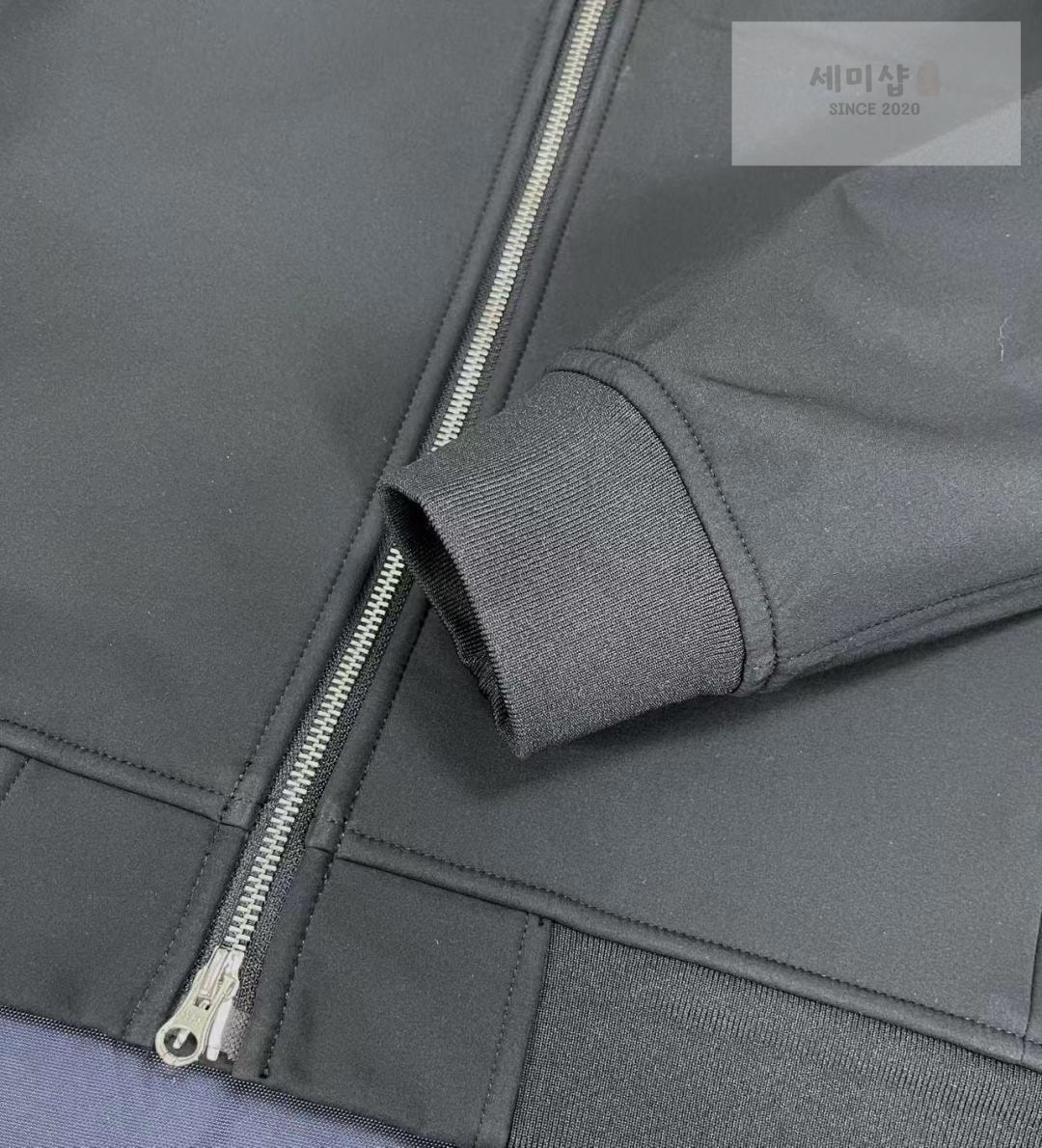 Stone Island 스톤아일랜드 소프트 쉘 프리모로프트 인슐레이션 후드 자켓 블랙 의류 6번 이미지