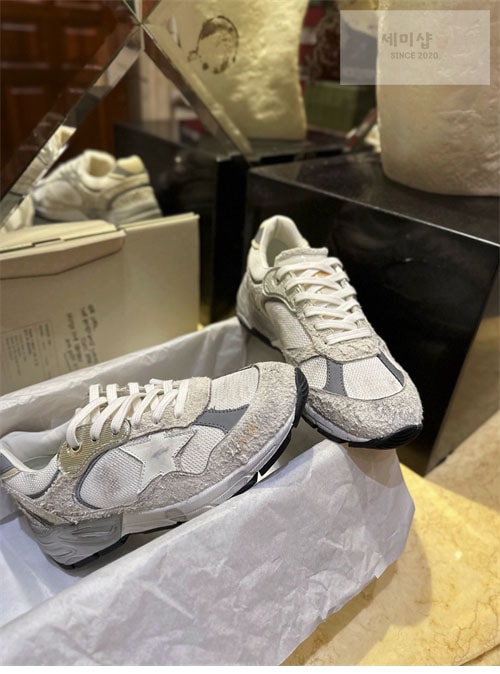 Golden Goose 골든구스 대드스타 여성 스니커즈 레플리카 8번 이미지 - 신발 | 세미샵 레플리카 사이트