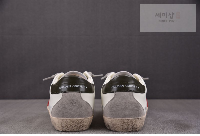 Golden Goose 골든구스 볼스타 레더 스니커즈 화이트 레드 신발 6번 이미지