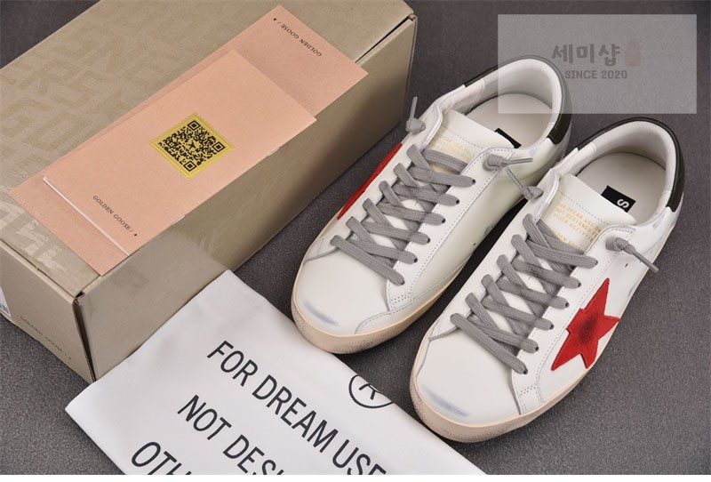 Golden Goose 골든구스 볼스타 레더 스니커즈 화이트 레드 신발 8번 이미지
