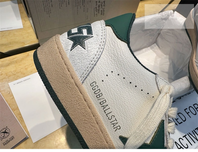 Golden Goose 골든구스 볼스타 스니커즈 그린 스타 신발 17번 이미지