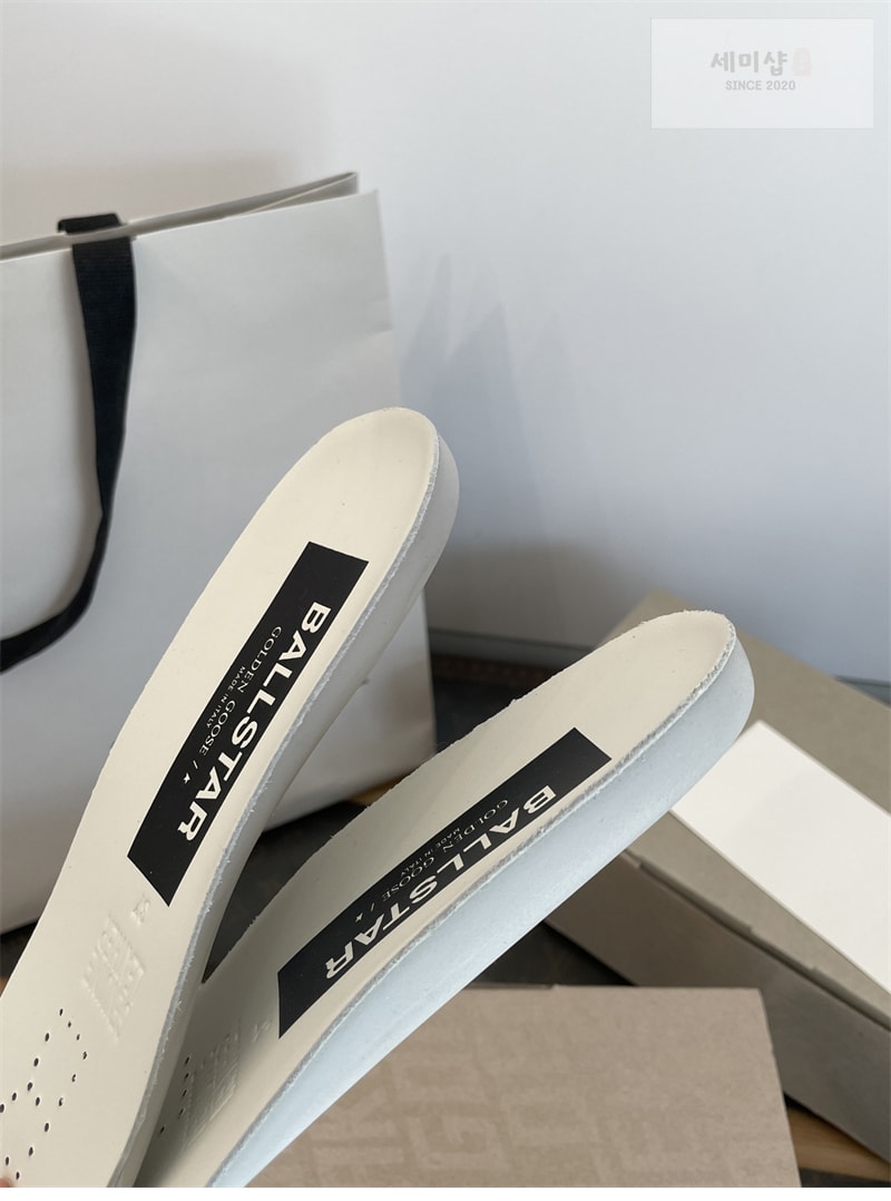 Golden Goose 골든구스 볼스타 스니커즈 레플리카 19번 이미지 - 신발 | 세미샵 레플리카 사이트