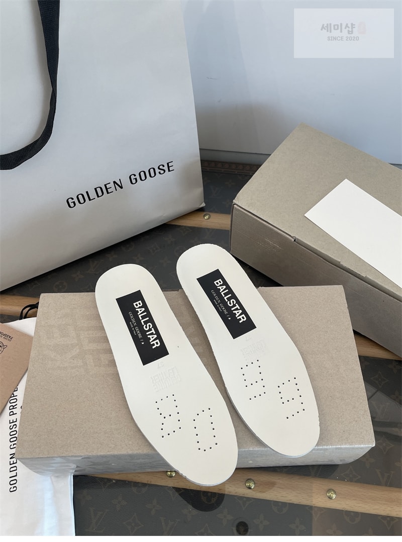 Golden Goose 골든구스 볼스타 스니커즈 레플리카 20번 이미지 - 신발 | 세미샵 레플리카 사이트