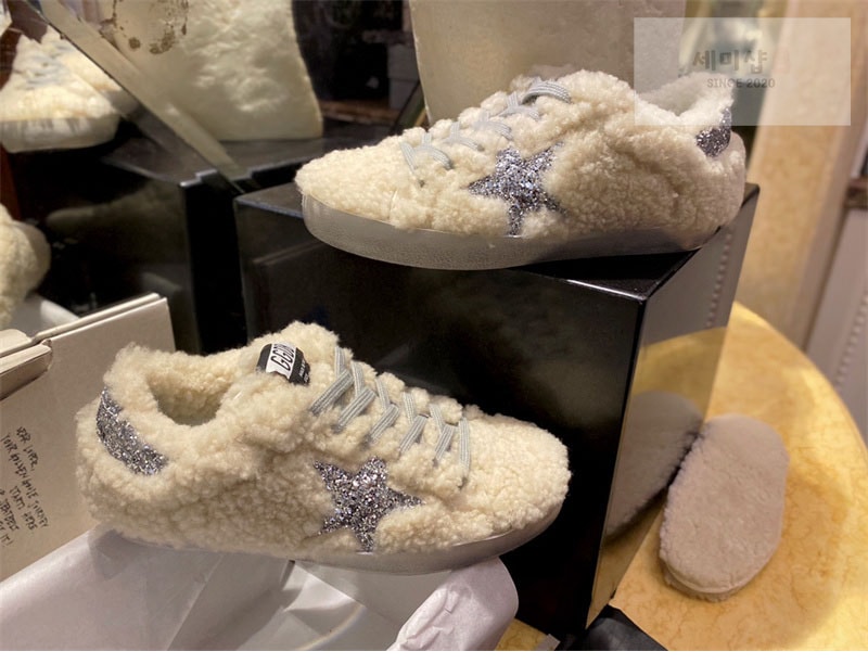 Golden Goose 골든구스 슈퍼스타 시어링 패널 글리터 스니커즈 신발 5번 이미지