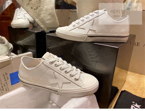 Golden Goose 골든구스 VStar v스타2 스니커즈 신발 9번 이미지