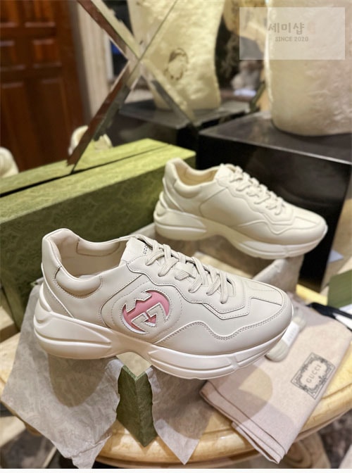 Gucci 구찌 라이톤 인터로킹 G 스니커즈 여성용 신발 5번 이미지