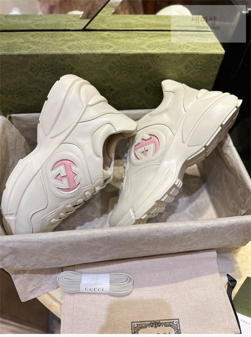 Gucci 구찌 라이톤 인터로킹 G 스니커즈 여성용 신발 6번 이미지
