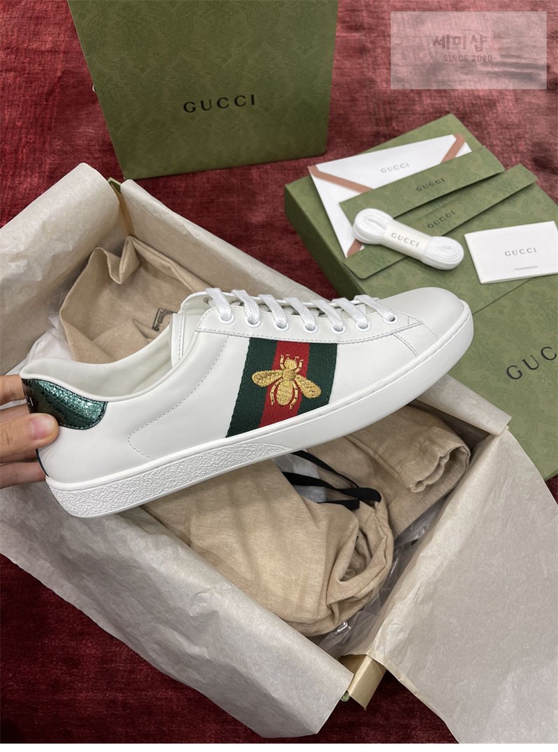 Gucci 구찌 에이스 스니커즈 꿀벌 자수 남성용 신발 9번 이미지