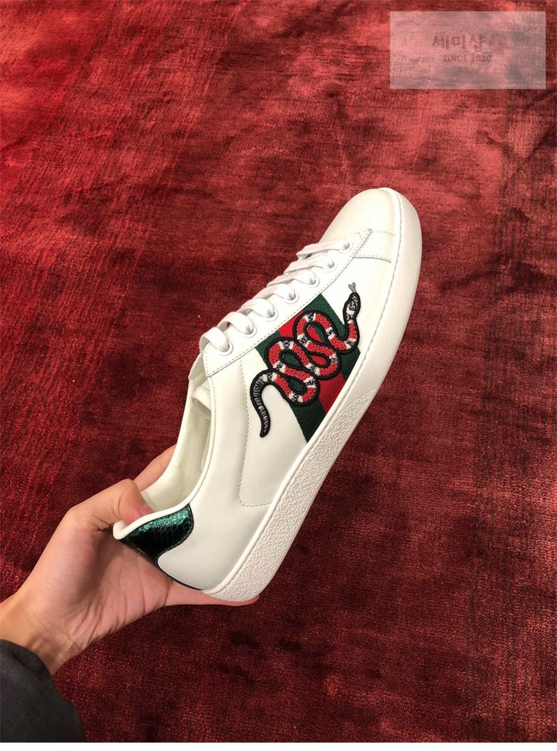 Gucci 구찌 에이스 스니커즈 스네이크 자수 남성용 신발 8번 이미지