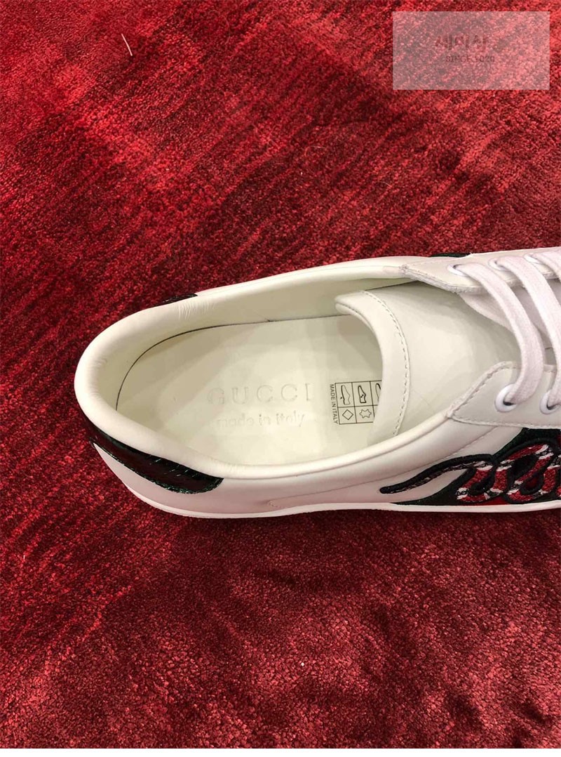 Gucci 구찌 에이스 스니커즈 스네이크 자수 남성용 신발 9번 이미지