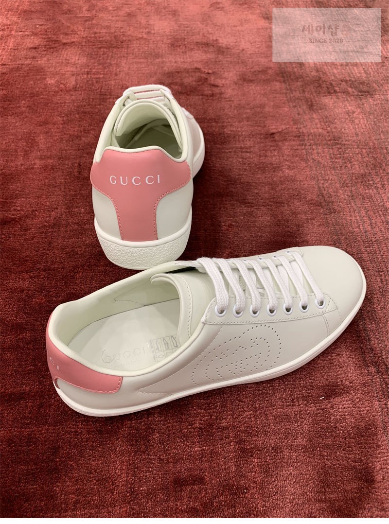 Gucci 구찌 에이스 스니커즈 인터로킹 G 펀칭 여성용 신발 2번 이미지