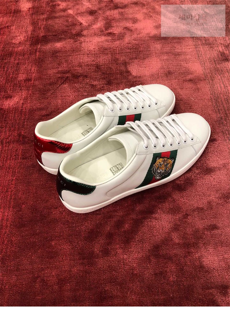 Gucci 구찌 에이스 스니커즈 타이거 자수 남성용 신발 2번 이미지