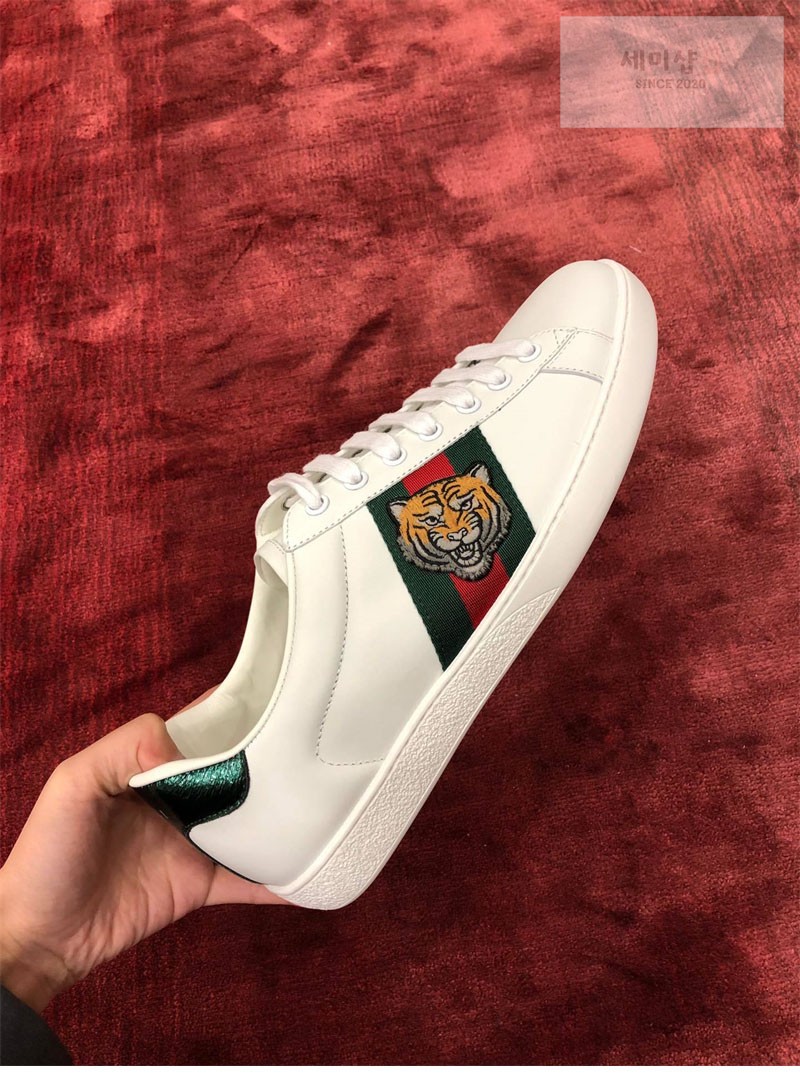 Gucci 구찌 에이스 스니커즈 타이거 자수 남성용 신발 5번 이미지