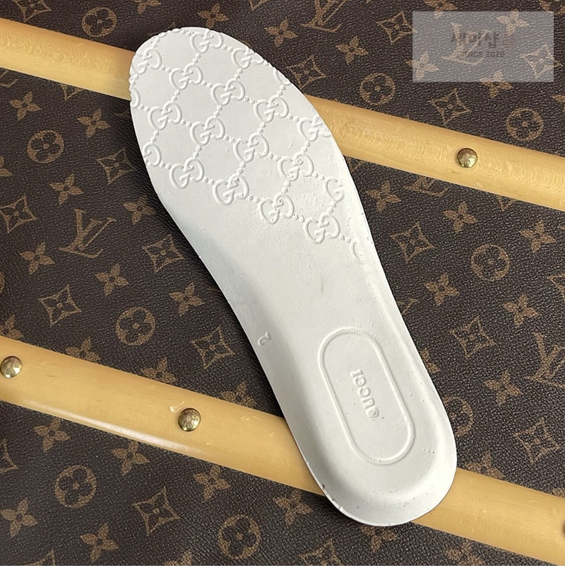 Gucci 구찌 GG 캔버스 스니커즈 블랙 GG 수프림 레플리카 10번 이미지 - 신발 | 세미샵 레플리카 사이트