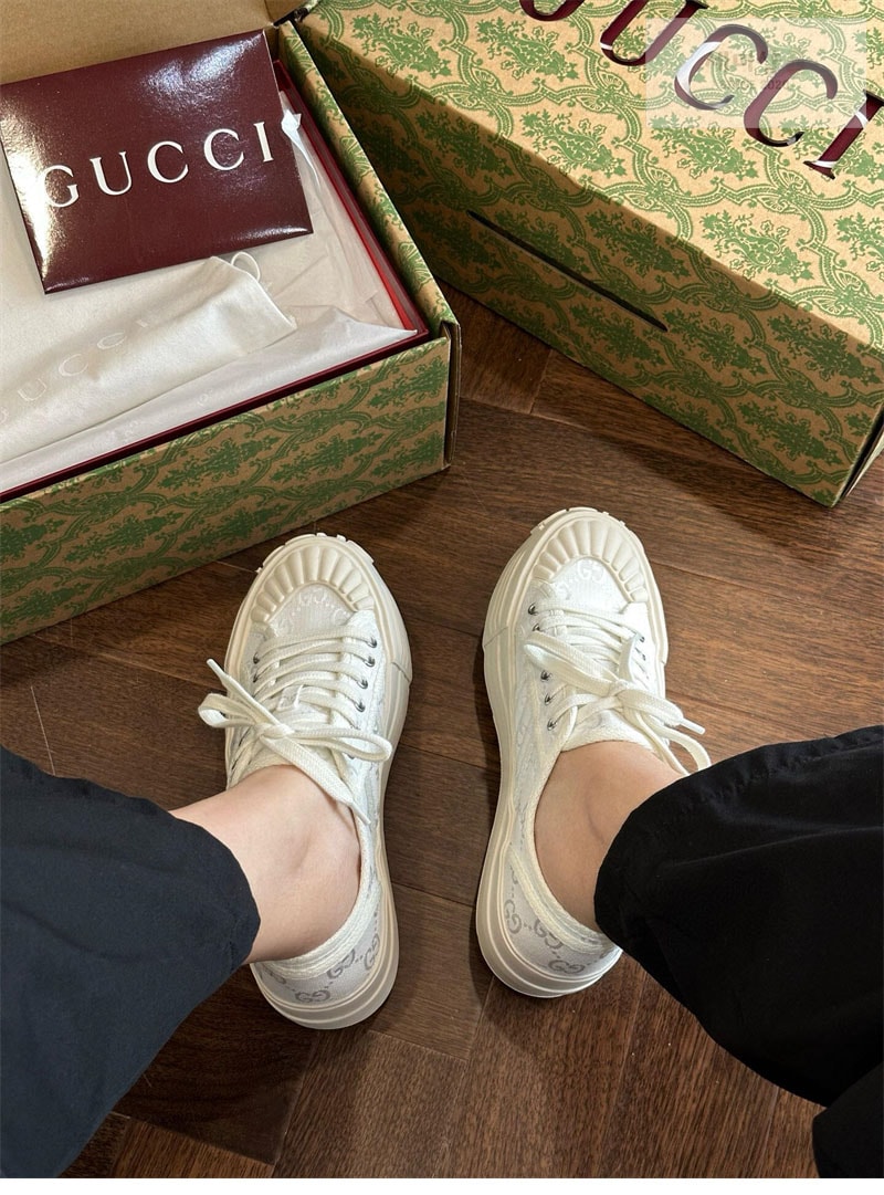 Gucci 구찌 GG 캔버스 여성 청키 스니커즈 화이트 신발 3번 이미지