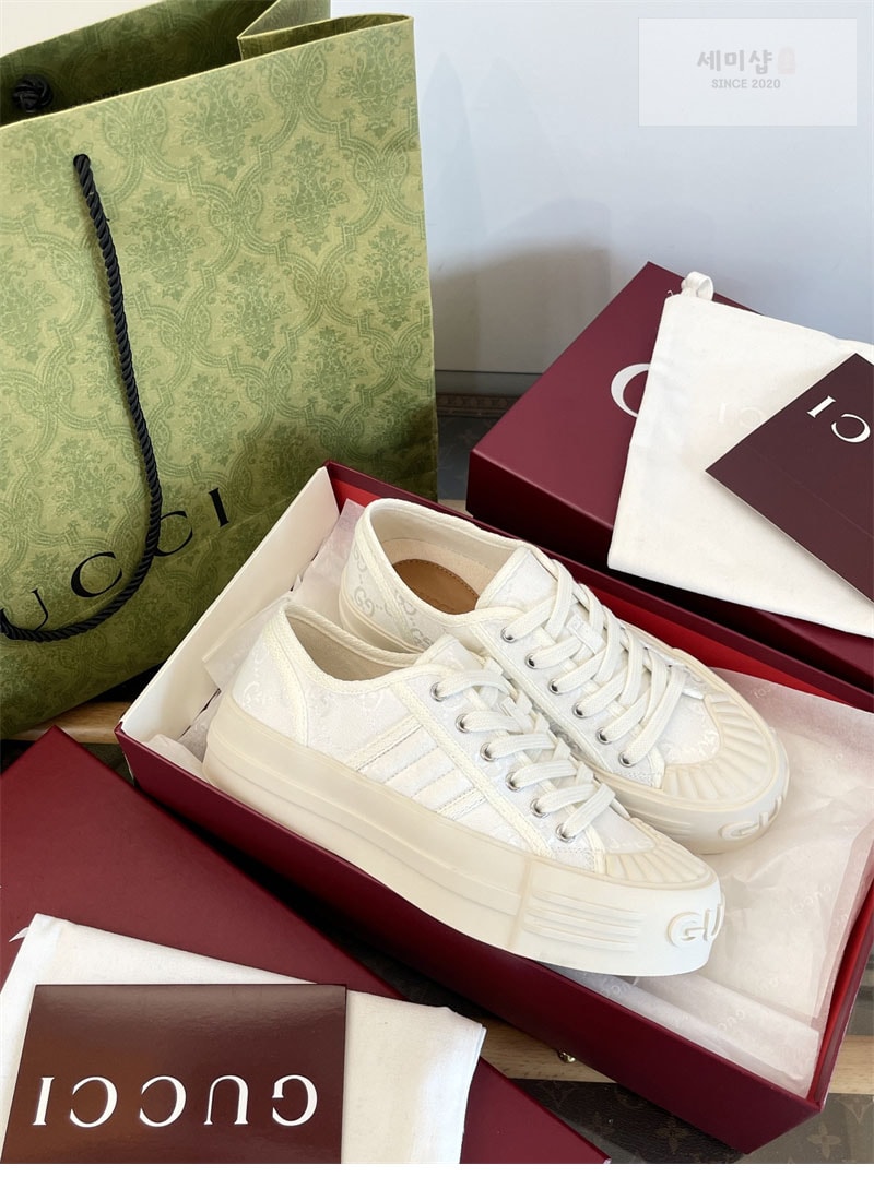 Gucci 구찌 GG 캔버스 여성 청키 스니커즈 화이트 신발 11번 이미지