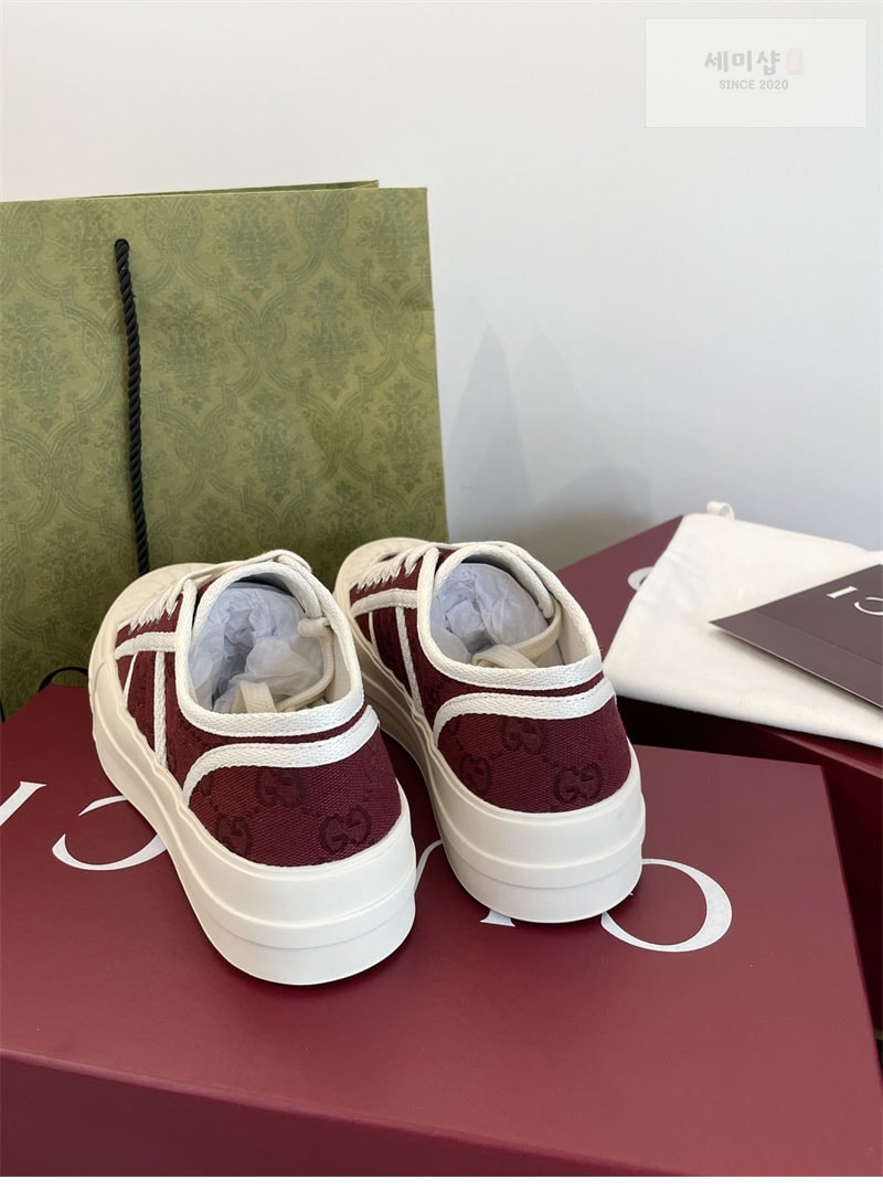 Gucci 구찌 GG 캔버스 여성 청키 스니커즈 화이트 신발 15번 이미지