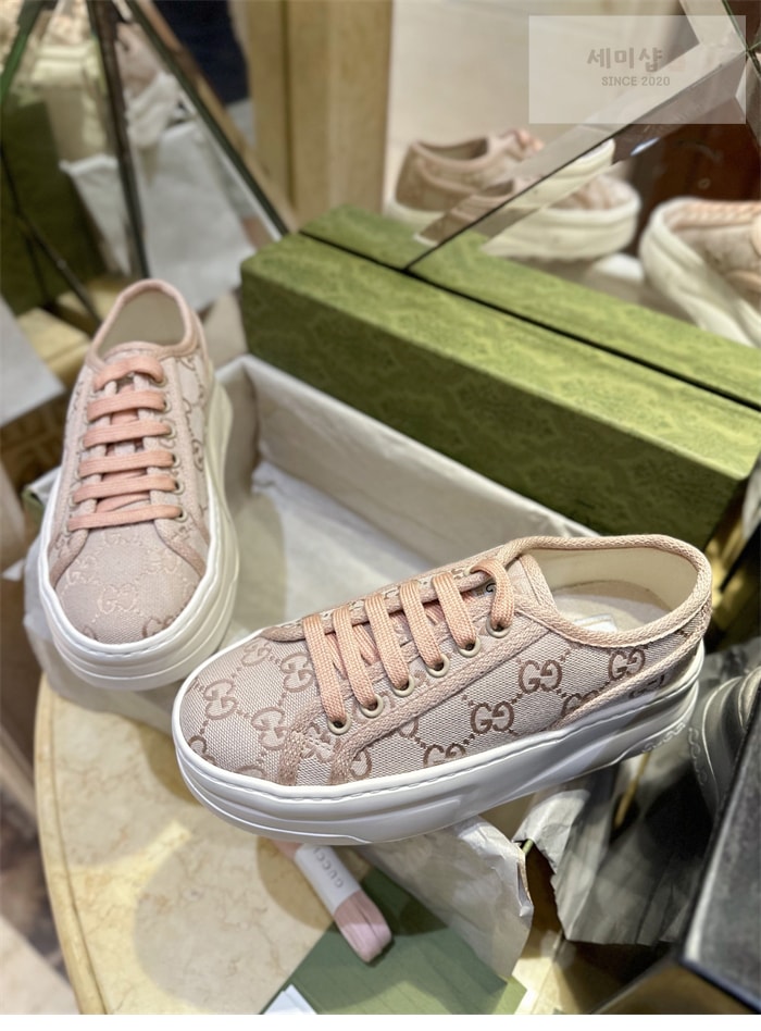 Gucci 구찌 GG 캔버스 1977 테니스 청키 솔 스니커즈 신발 4번 이미지