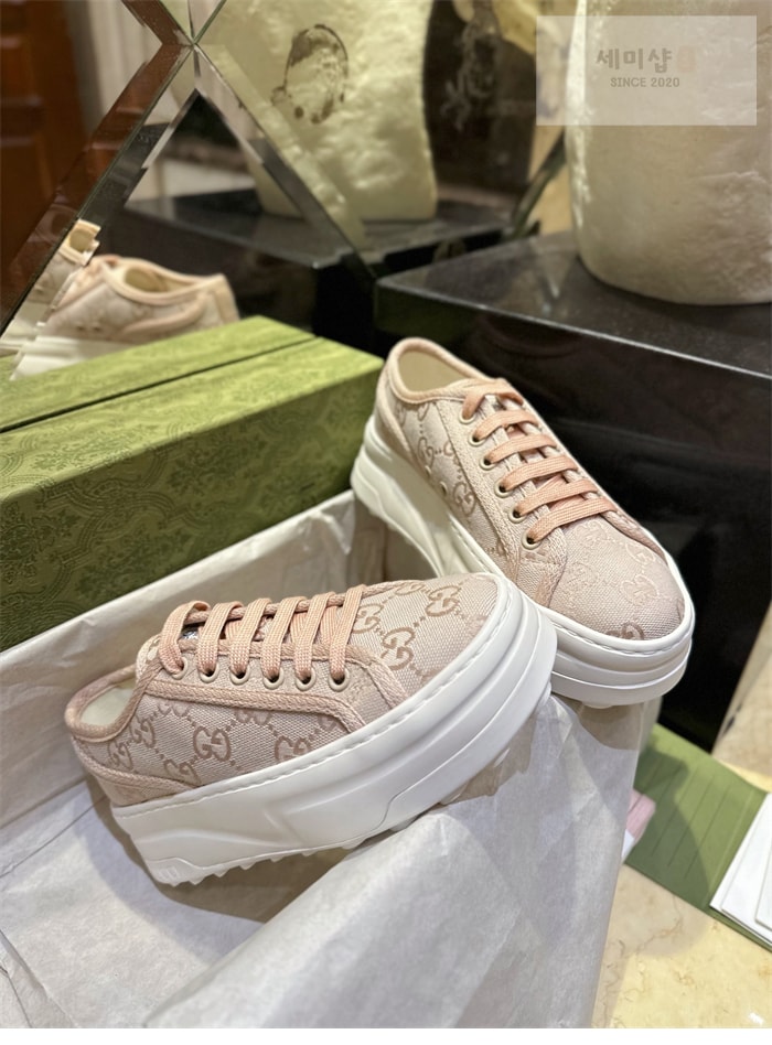 Gucci 구찌 GG 캔버스 1977 테니스 청키 솔 스니커즈 신발 6번 이미지