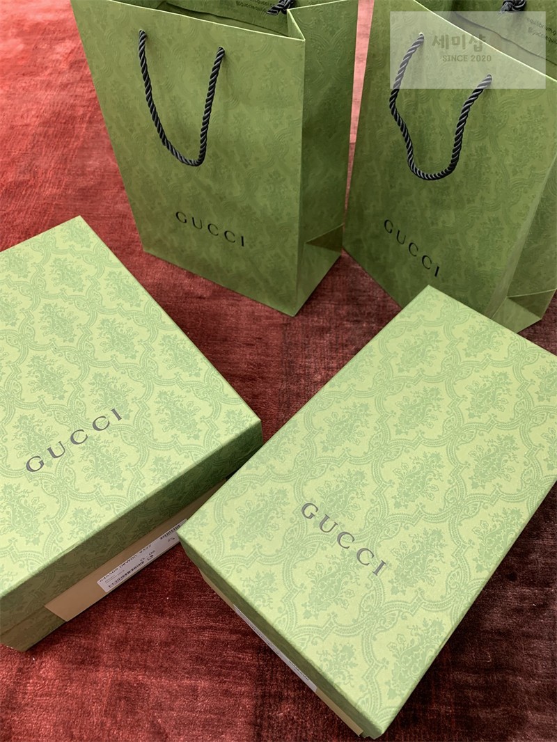 Gucci 구찌 x 바나냐 에이스 스니커즈 바나냐 신발 15번 이미지