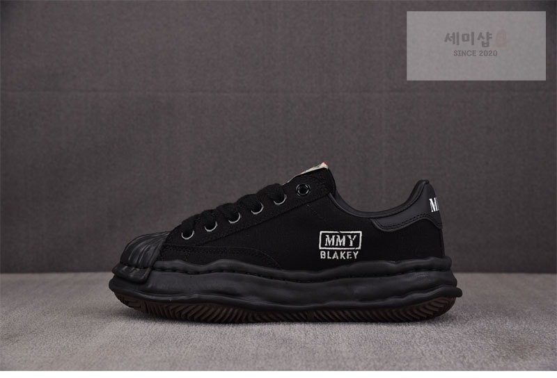 *기타 메종 미하라 야스히로 블레이키 OG 솔 캔버스 로우 스니커즈 블랙 신발 4번 이미지