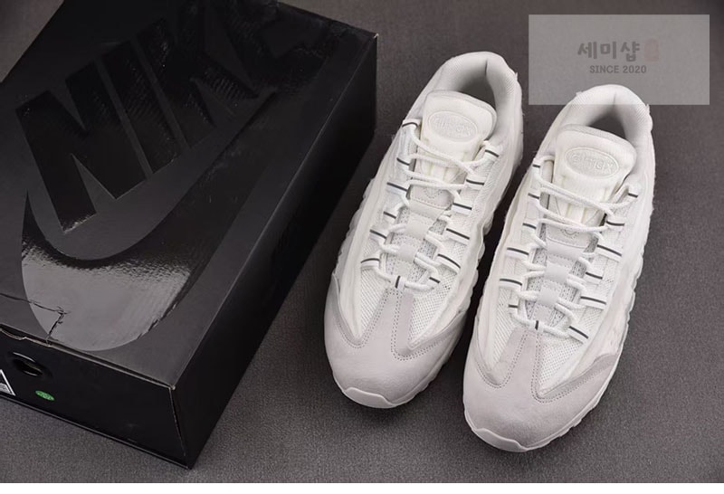 Comme Des Garcons 나이키 x 꼼데가르송 에어맥스 95 화이트 CU8406-100 신발 7번 이미지