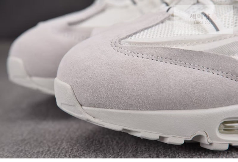 Comme Des Garcons 나이키 x 꼼데가르송 에어맥스 95 화이트 CU8406-100 신발 11번 이미지