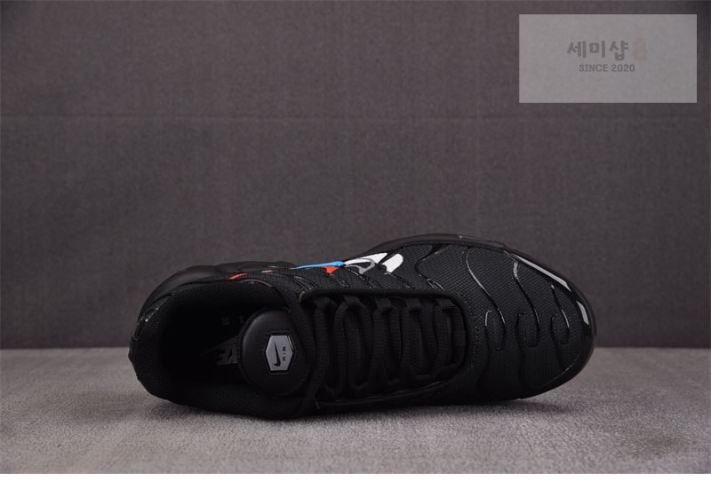 Nike 나이키 에어맥스 플러스 블랙 FJ4224-001 레플리카 2번 이미지 - 신발 | 세미샵 레플리카 사이트