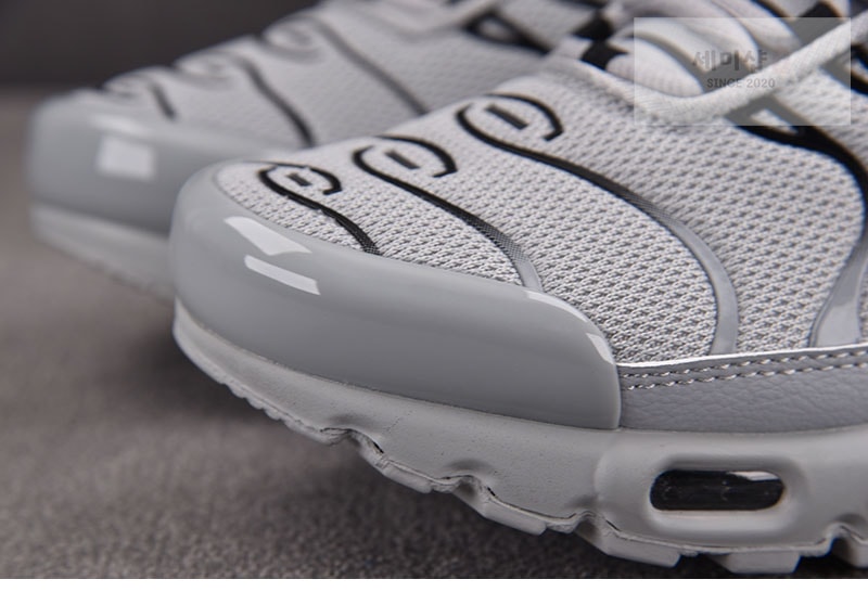 Nike 나이키 에어맥스 플러스 울프 그레이 852630-021 신발 12번 이미지