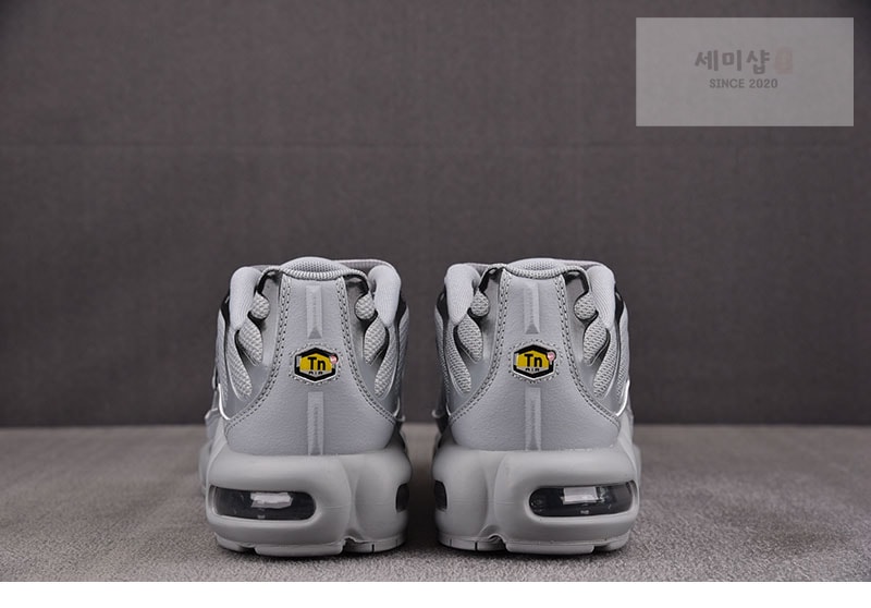 Nike 나이키 에어맥스 플러스 울프 그레이 852630-021 신발 8번 이미지