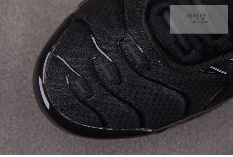 Nike 나이키 에어맥스 플러스 트리플 블랙 604133-050 신발 9번 이미지