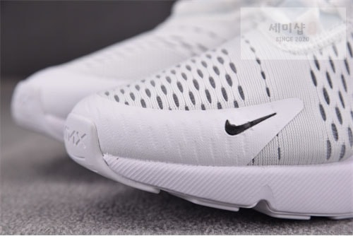 Nike 나이키 에어맥스 270 흰검 AH8050-100 신발 13번 이미지