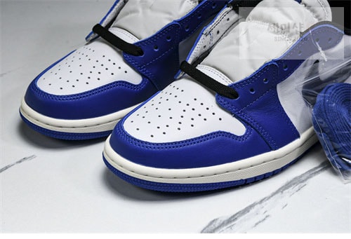 Nike 나이키 에어조던1 레트로 로우 OG 게임로얄 CZ0790-140 신발 3번 이미지