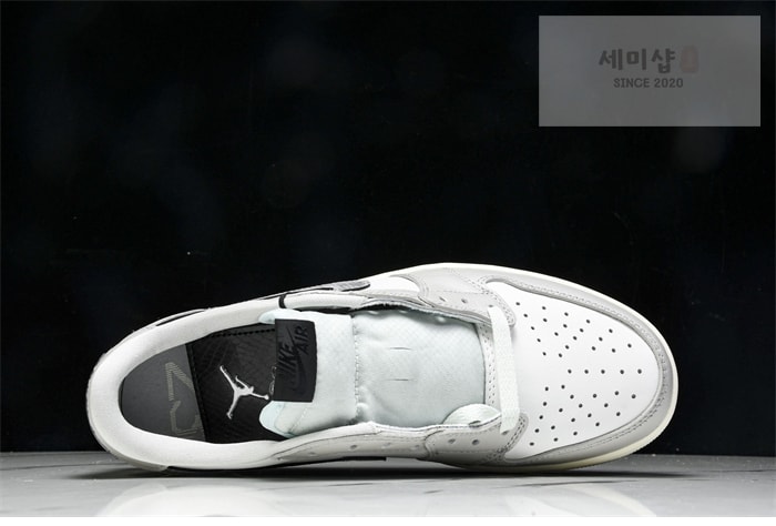 Nike 나이키 에어조던1 레트로 로우 OG “Lunar New Year” 신발 6번 이미지