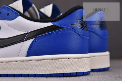 Nike 나이키 에어조던1 로우 게임로얄 신발 4번 이미지