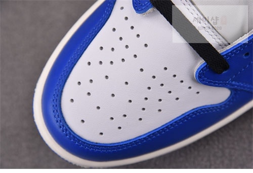 Nike 나이키 에어조던1 로우 게임로얄 신발 6번 이미지