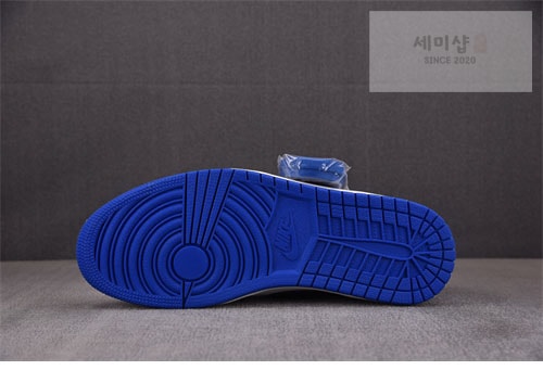 Nike 나이키 에어조던1 로우 게임로얄 신발 7번 이미지