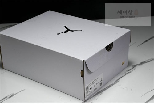Nike 나이키 에어조던1 로우 다크그레이 DC0774-102 신발 13번 이미지