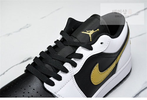 Nike 나이키 에어조던1 로우 메탈릭 골드 553558-172 신발 10번 이미지