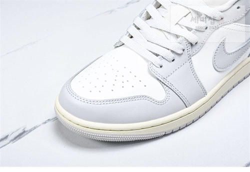 Nike 나이키 에어조던1 로우 세일 뉴트럴 그레이 DC0774-10330 신발 12번 이미지