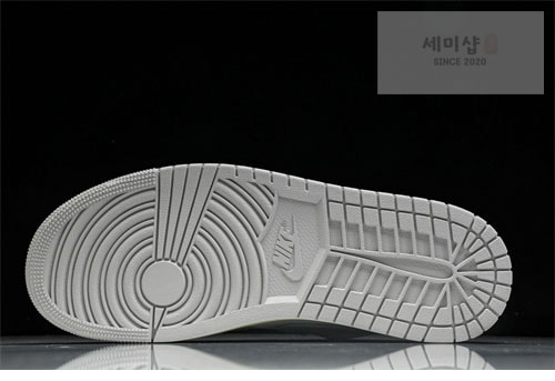 Nike 나이키 에어조던1 로우 세일 뉴트럴 그레이 DC0774-10330 신발 14번 이미지