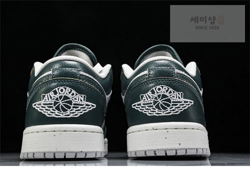 Nike 나이키 에어조던1 로우 옥시다이즈드 그린 FQ7687-300 신발 19번 이미지