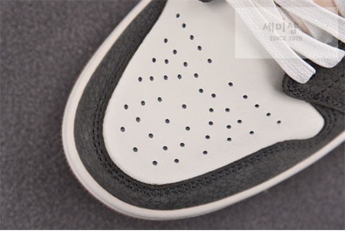 Nike 나이키 에어조던1 로우 SE 까치 FD0399-004 신발 9번 이미지