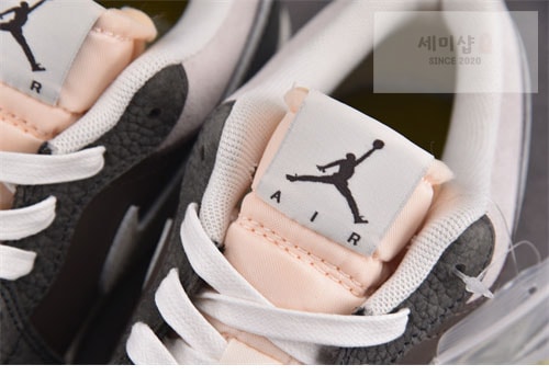 Nike 나이키 에어조던1 로우 SE 까치 FD0399-004 신발 10번 이미지