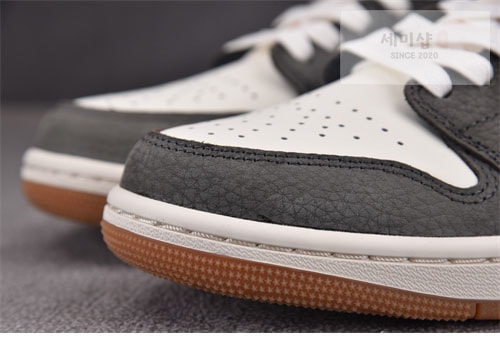 Nike 나이키 에어조던1 로우 SE 까치 FD0399-004 신발 14번 이미지